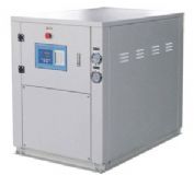 水冷箱型工業(yè)冷水機組(-5℃)