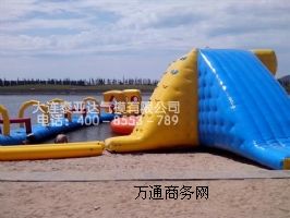 水上娛樂氣模