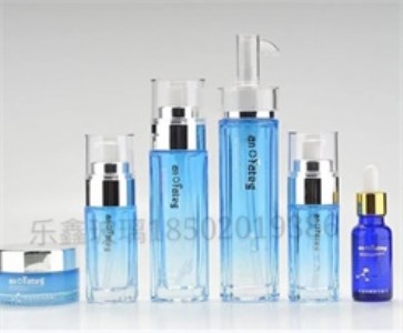 玻璃瓶批發(fā)價(jià)格,玻璃瓶定做,玻璃瓶實(shí)力廠家