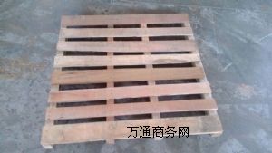 上海錢國木業(yè)包裝有限公司,生產(chǎn)各種木托盤,木制包裝箱(圖)