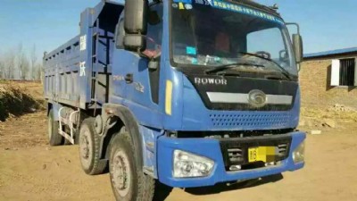 急售大批二手東風(fēng)瑞沃華山前四后四自卸車