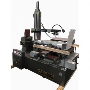 泰州機床設(shè)備廠家批發(fā)dk7763快走絲機床